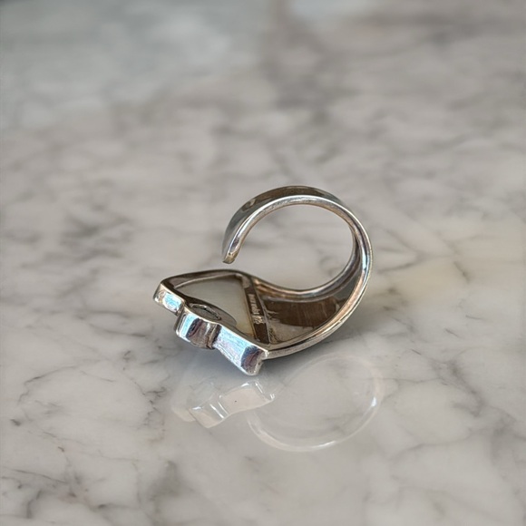 Sterling Abalone Shell and Blue Topaz Ring - Picture 5 of 6